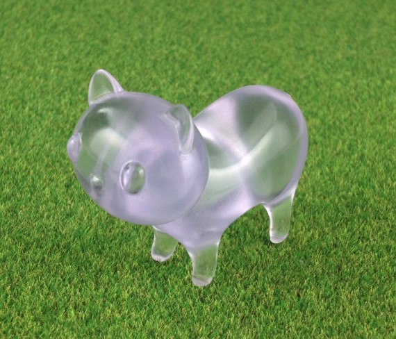 完成した猫の造形品